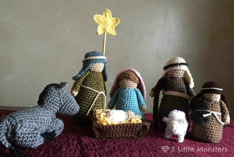 5 Little Monsters: Crocheted Nativity Set